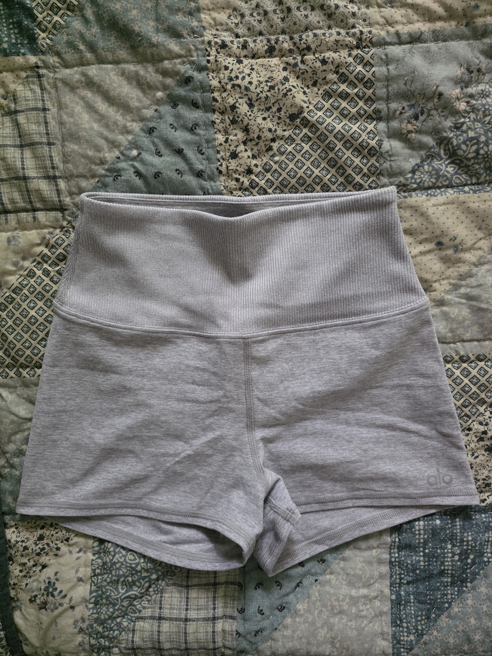 ALO Yoga Light Gray High-Waist Ribbed Waistband Athletic Shorts
